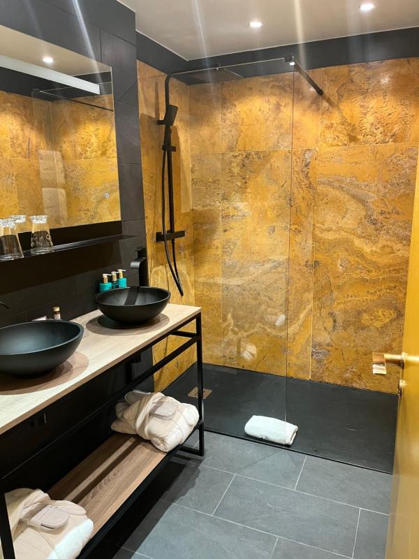 Privilege Double Room with Terrace image 1