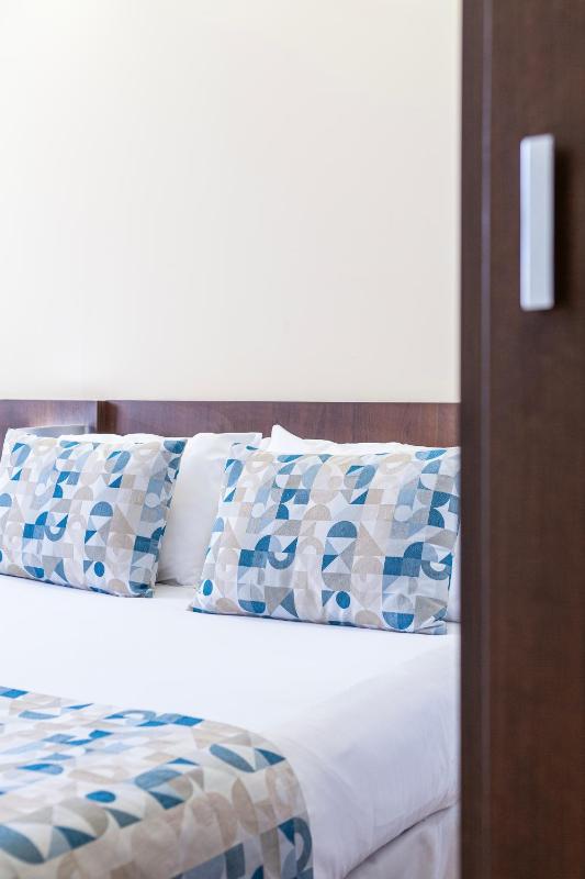 Standard Double or Twin Room (2 Adults) image 2