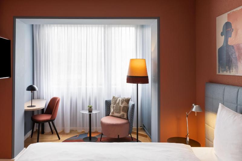 Comfort Room image 3