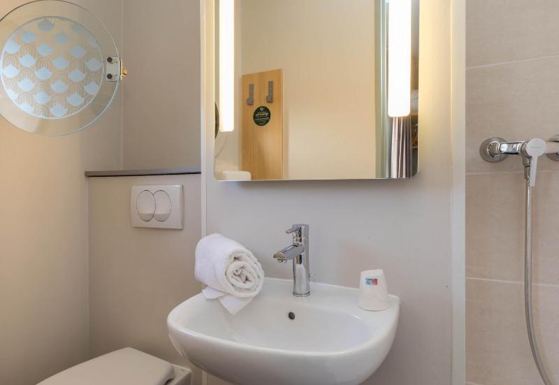 B&B HOTEL Rouen Centre - image 14