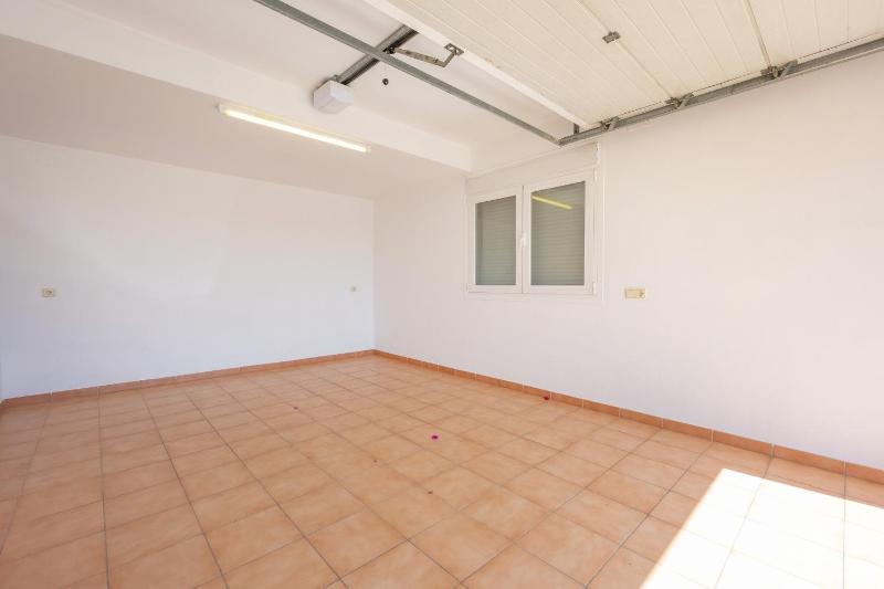 Villa Almendros - PlusHolidays - image 18