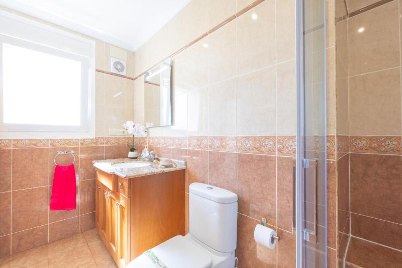 Villa Almendros - PlusHolidays - image 13