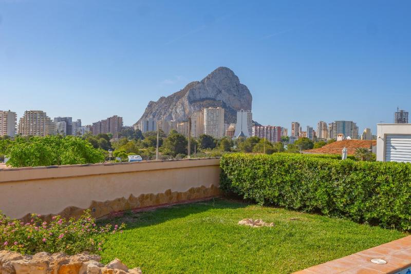 Villa Almendros - PlusHolidays - image 46