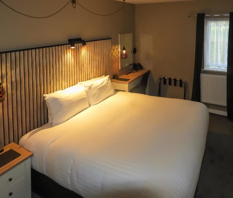 Junior Suite with Terrace image 2