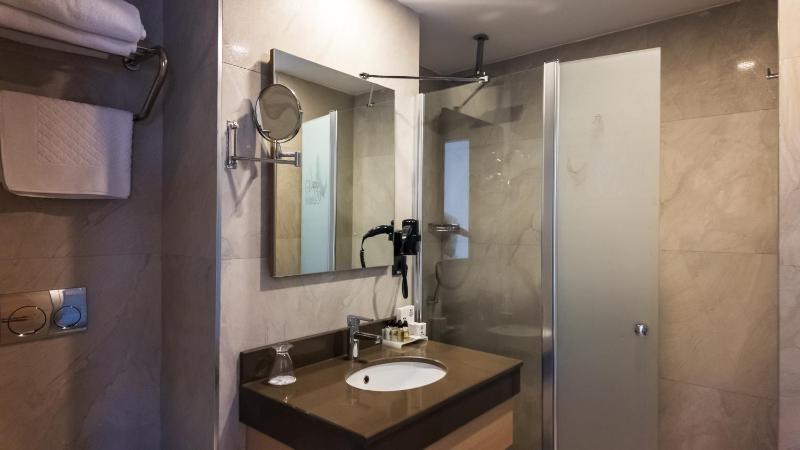 Suite image 4