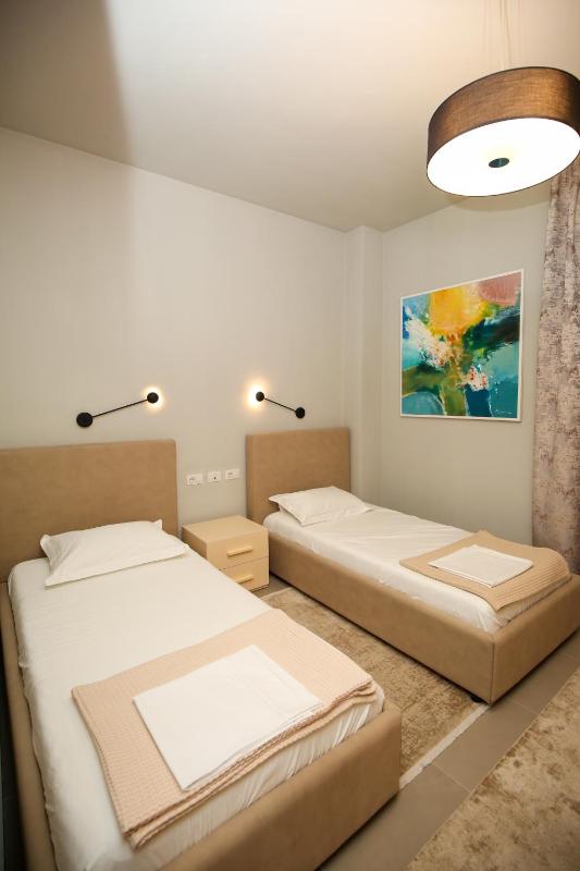 Luxurious Villa - 5 Bedroom at Green Coast - image 6