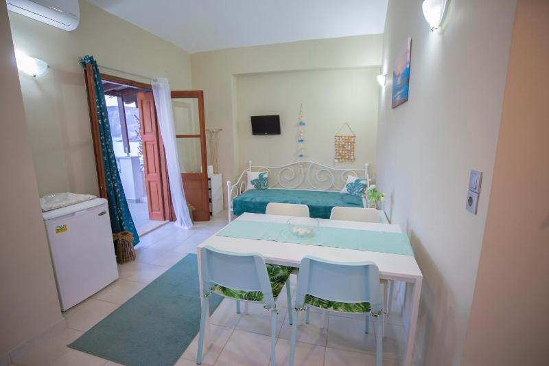 Apartment with Sea View image 1