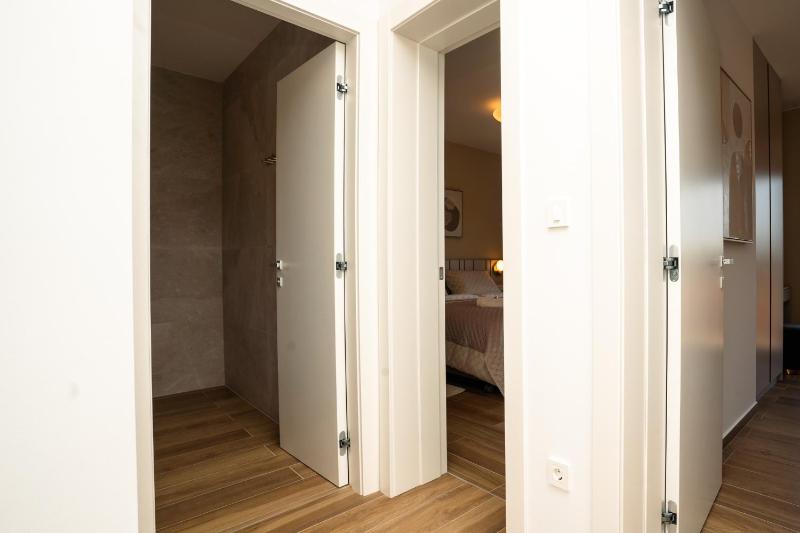 VSG Resort - Indoor & Outdoor Pools Sauna 200m to Beach - image 27