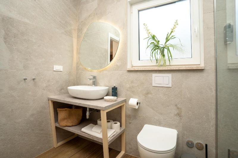 VSG Resort - Indoor & Outdoor Pools Sauna 200m to Beach - image 20