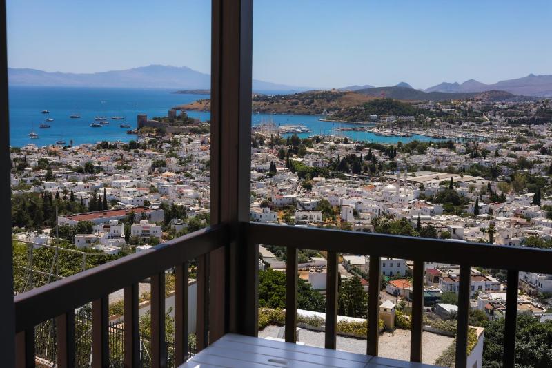 Luxury Room with Sea View image 1
