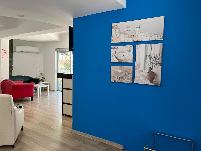 Hotel Status - image 30