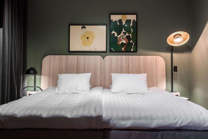 Junior Suite image 1