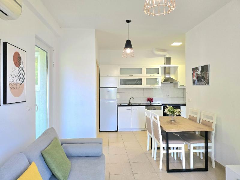 Your Home by the Sea 091 - image 16