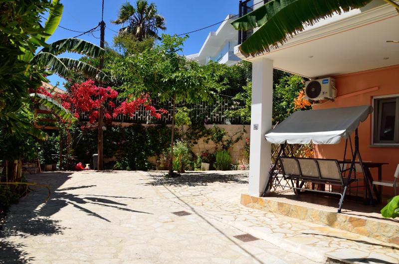 Villa Ektoras II by EY Villas - image 25