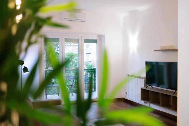 Ostia Bella Apartment - image 1