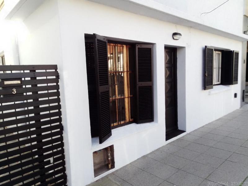 House City zona comercial Guemes libre estacionamiento - image 11