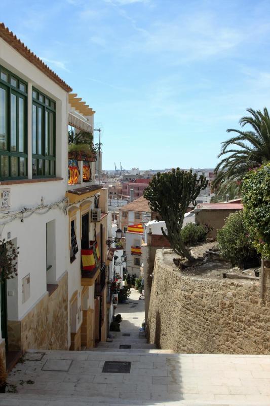 Modern CasaTuris Apartment with Castle Views A131 - image 13