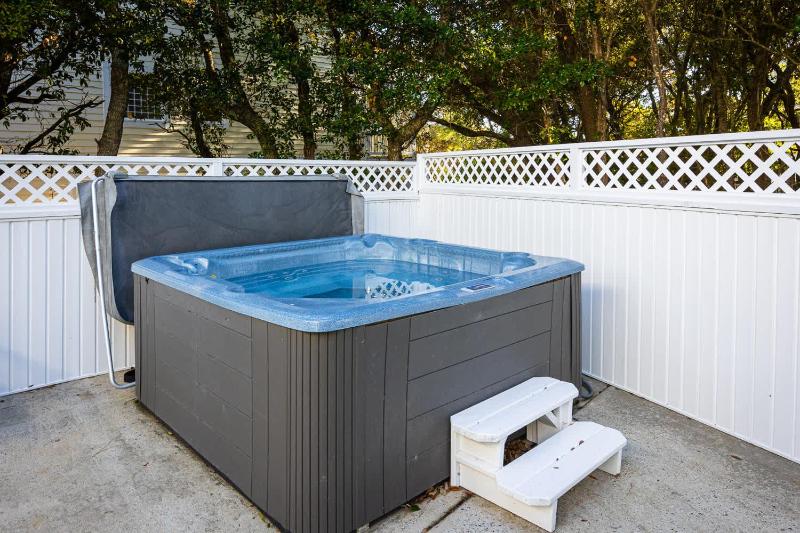 5 Min to Beach Pool Hot Tub Resort Amenities - image 38