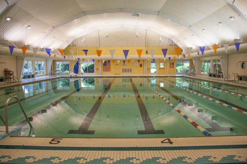 5 Min to Beach Pool Hot Tub Resort Amenities - image 44