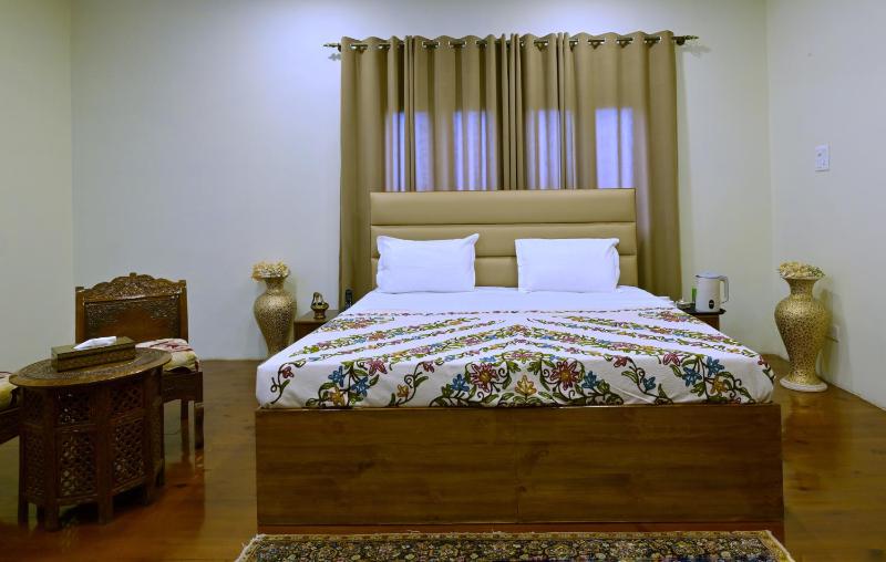 Taha Inn - image 10