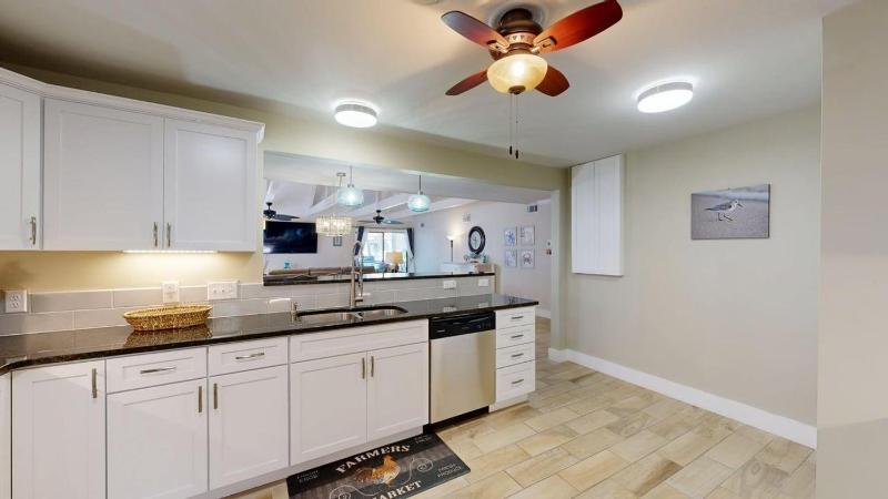719 Queens Grant - image 14