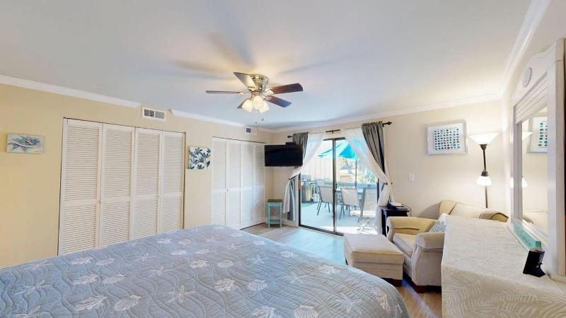 719 Queens Grant - image 19