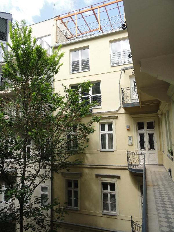 Two-Bedroom Apartment with Terrace image 2