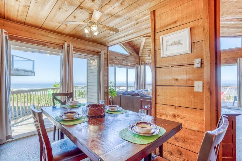 A Beachfront Fantasea - image 8