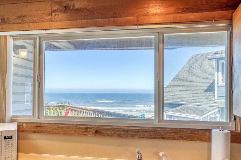 A Beachfront Fantasea - image 42