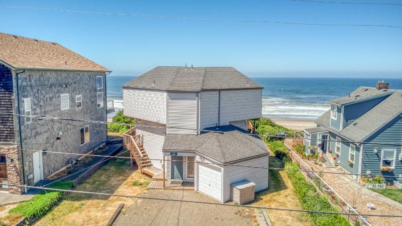 A Beachfront Fantasea - image 32