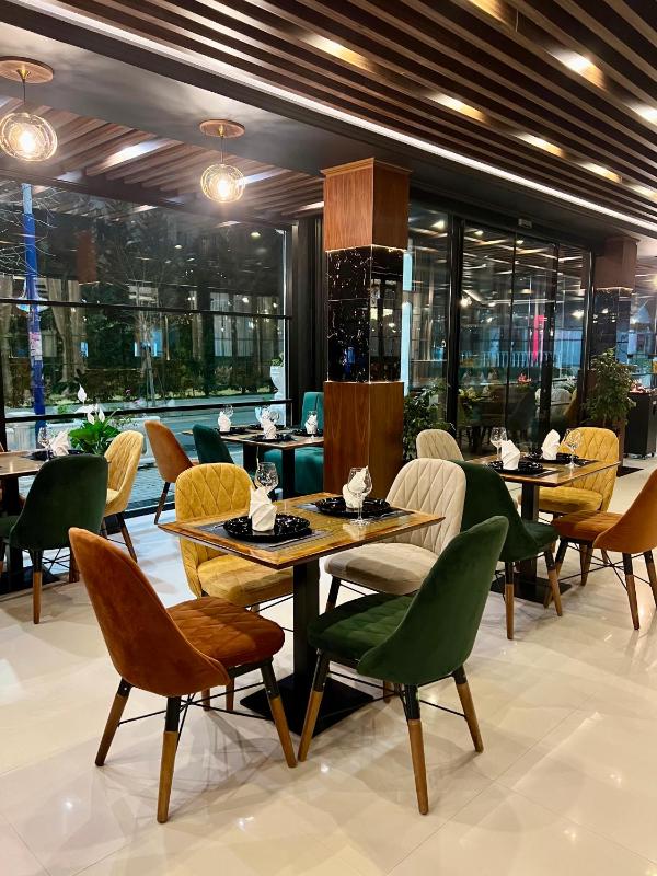 Ujvara Hotel 2 - image 3