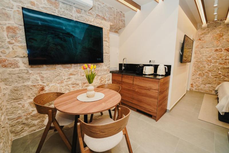 City harbour deluxe suites - image 22