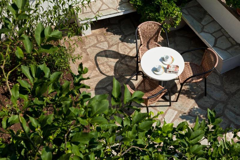 Sofia's Garden by Booking Kottas - image 42