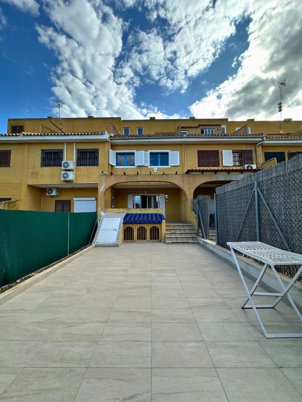 Ancla 8: Terraza Privada y Piscina Comunitaria - image 15