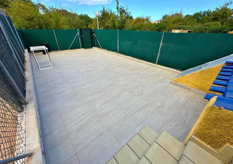Ancla 8: Terraza Privada y Piscina Comunitaria - image 39