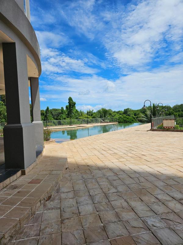 Santubong Suites @ SS - image 11