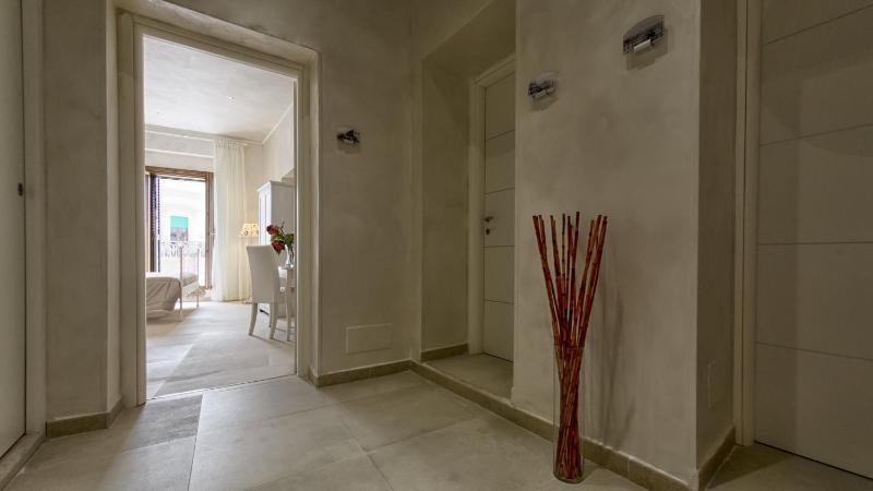 Standard Double Room image 3