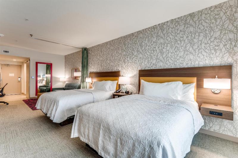 Home2 Suites Dallas Medical - image 3