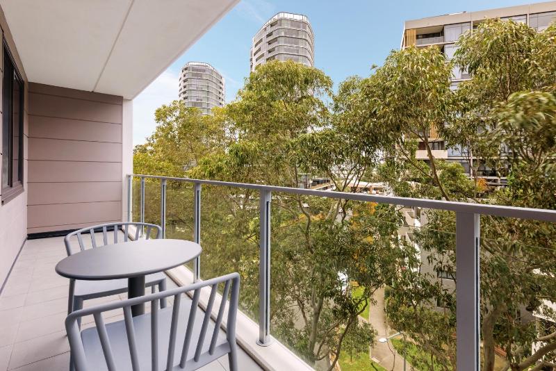 Three Bedroom Executive Apartment image 2