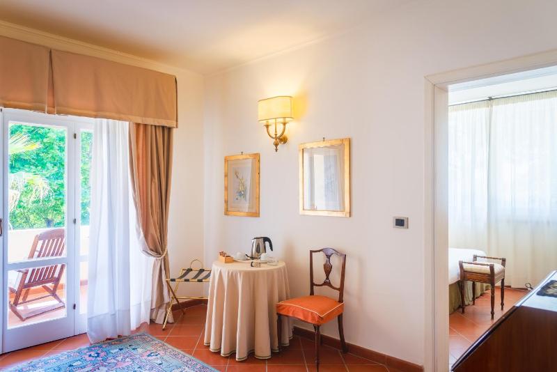 Family Junior Suite image 3