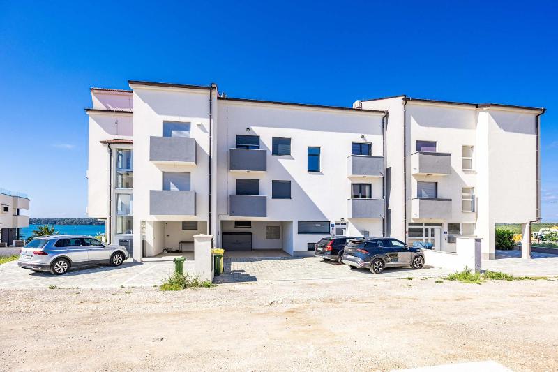 Apartment MATIS near Medulin beach - image 3