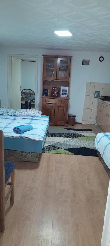 One-Bedroom House image 3