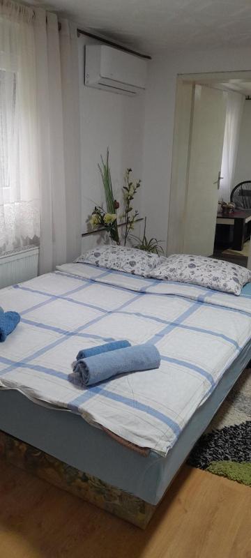 One-Bedroom House image 4