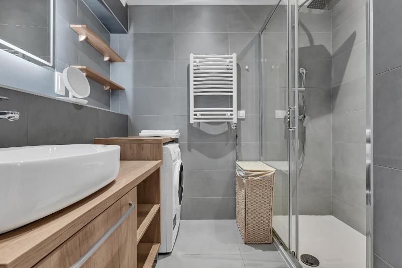 Family Apartment Violet Makarska  City Centar Located - image 15