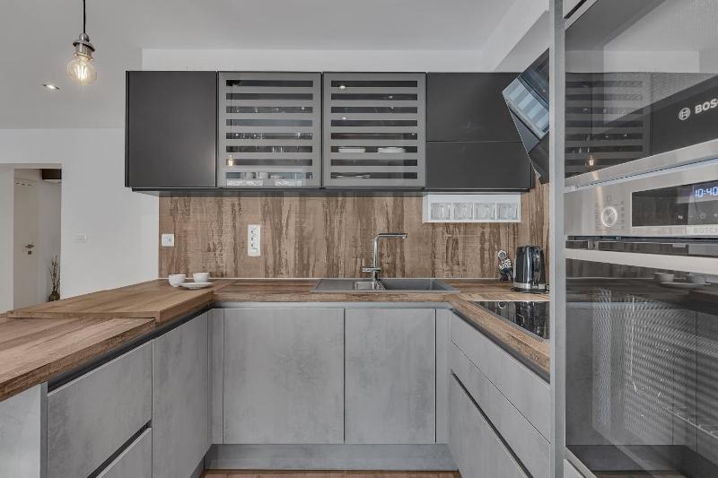 Family Apartment Violet Makarska  City Centar Located - image 14