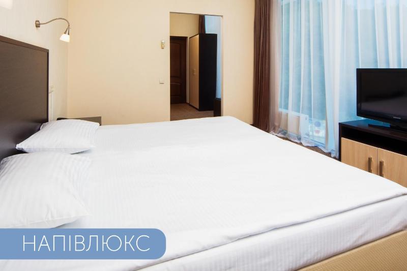Junior Suite image 3