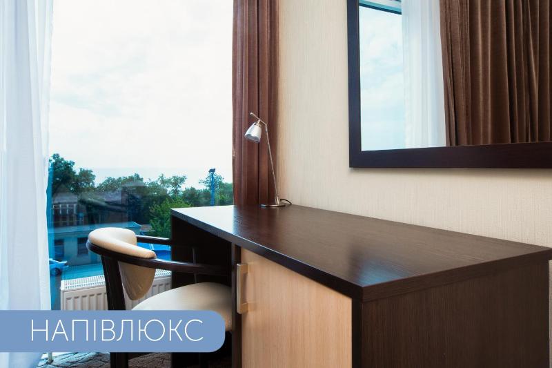 Junior Suite image 4