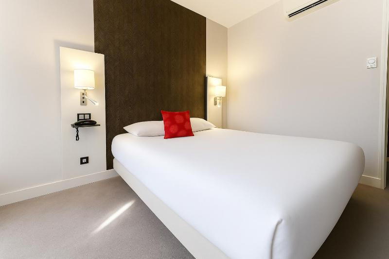 Double Bed room  image 1