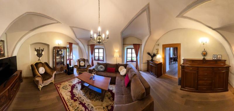 Presidential Suite image 1