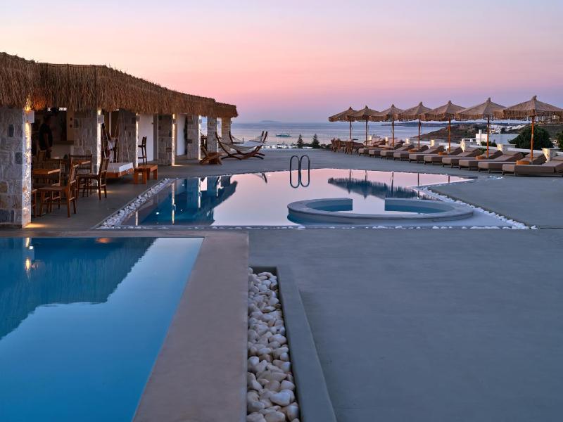 Superior Three-Bedroom Villa with Sea View - Split level image 1